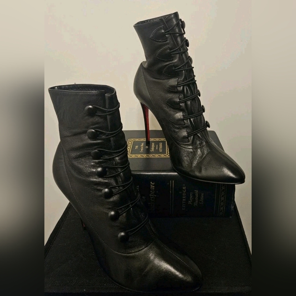 Christian Louboutin Size 37.5 EU 7.5B US Black Nappa French Tutu 100MM Booties - Picture 2 of 10